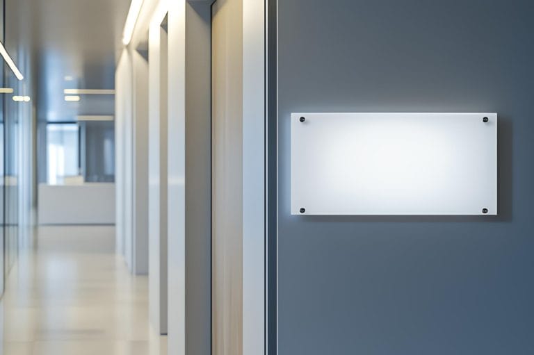 שילוט משרדי